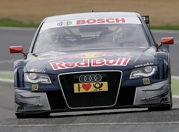 Die Erfolge von Martin Tomczyk im Audi A4 DTM des Jahrgangs 2008 belegen eindrucksvoll, dass das Gewichtsreglement der DTM aufgeht und heute auch ältere Fahrzeuge konkurrenzfähig sind. Foto: wmd/Auto-Reporter.NET 